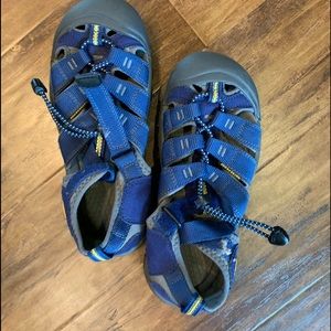 Boys water shoes